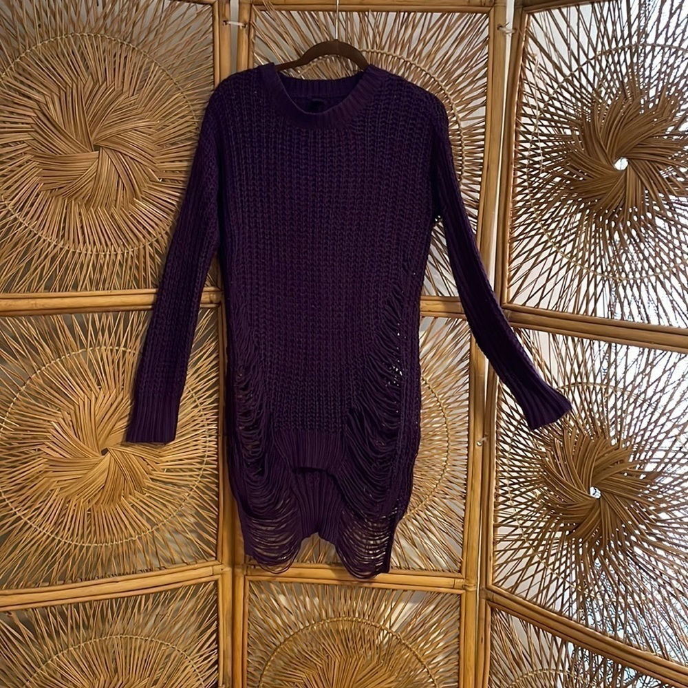 Y2K Distressed Sweater Purple Med J Hole Knit Grunge Edgy Mcbling